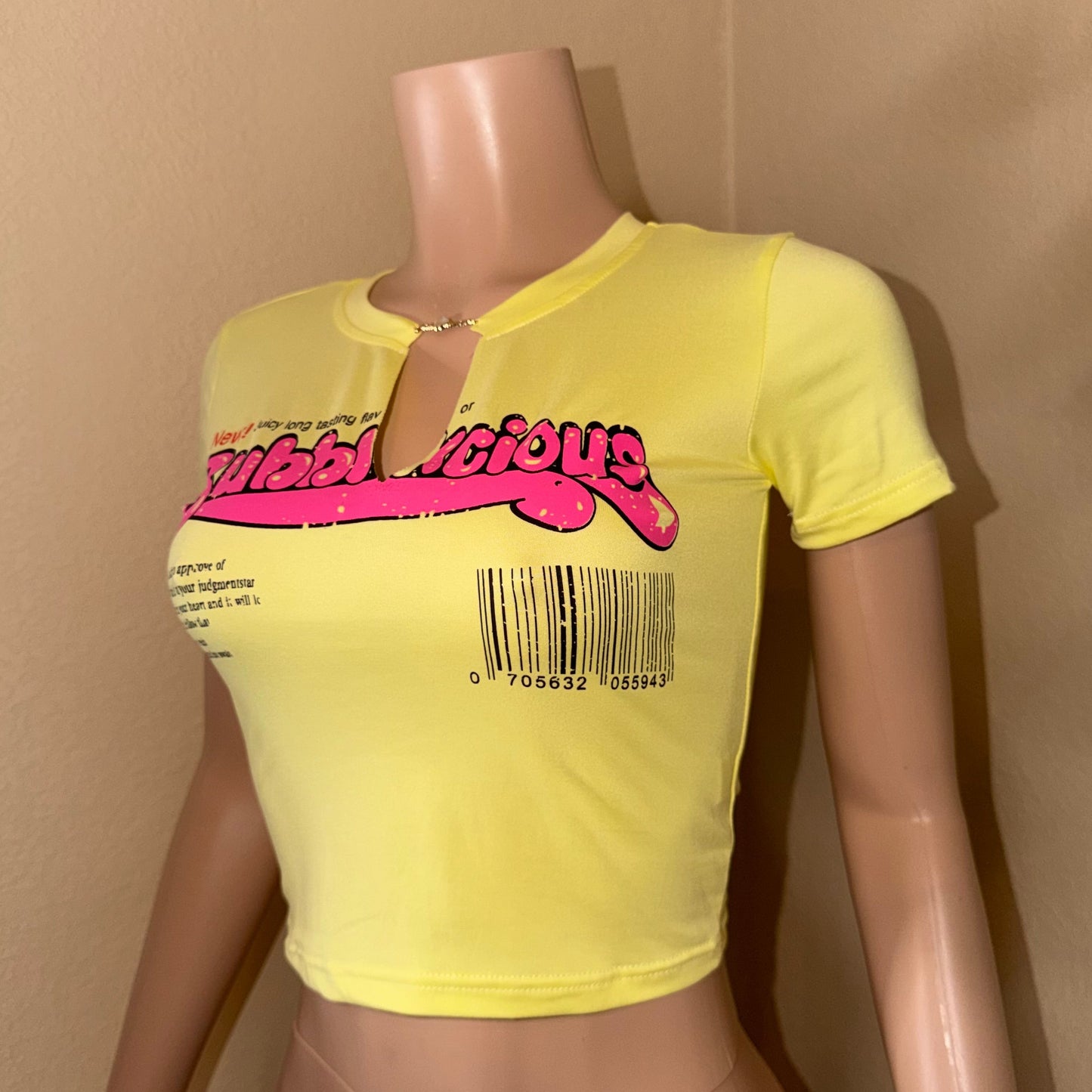 Letter Printed V-Neck Cropped T-Shirt